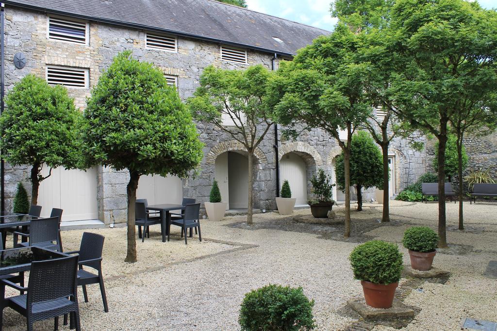 Spinners On Castle Street Birr Exterior foto